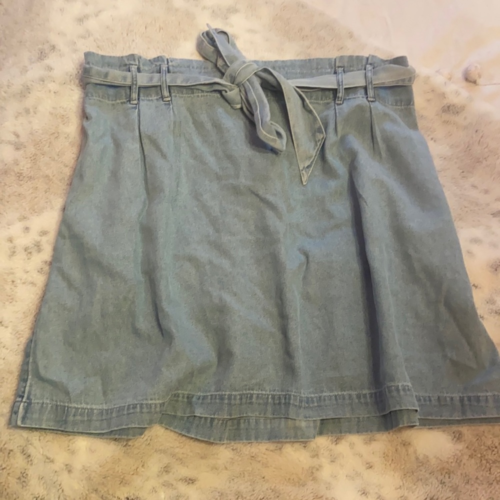 American Eagle A-line skirt